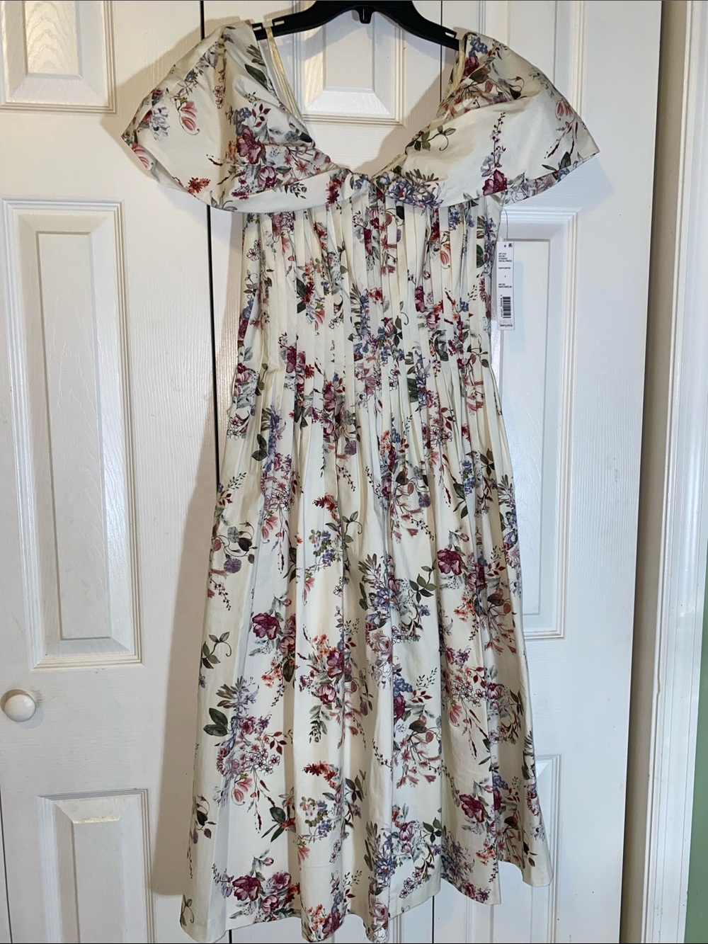 ANTONIO MELANI Vintage Cream Midi Dress with Pink Floral Print